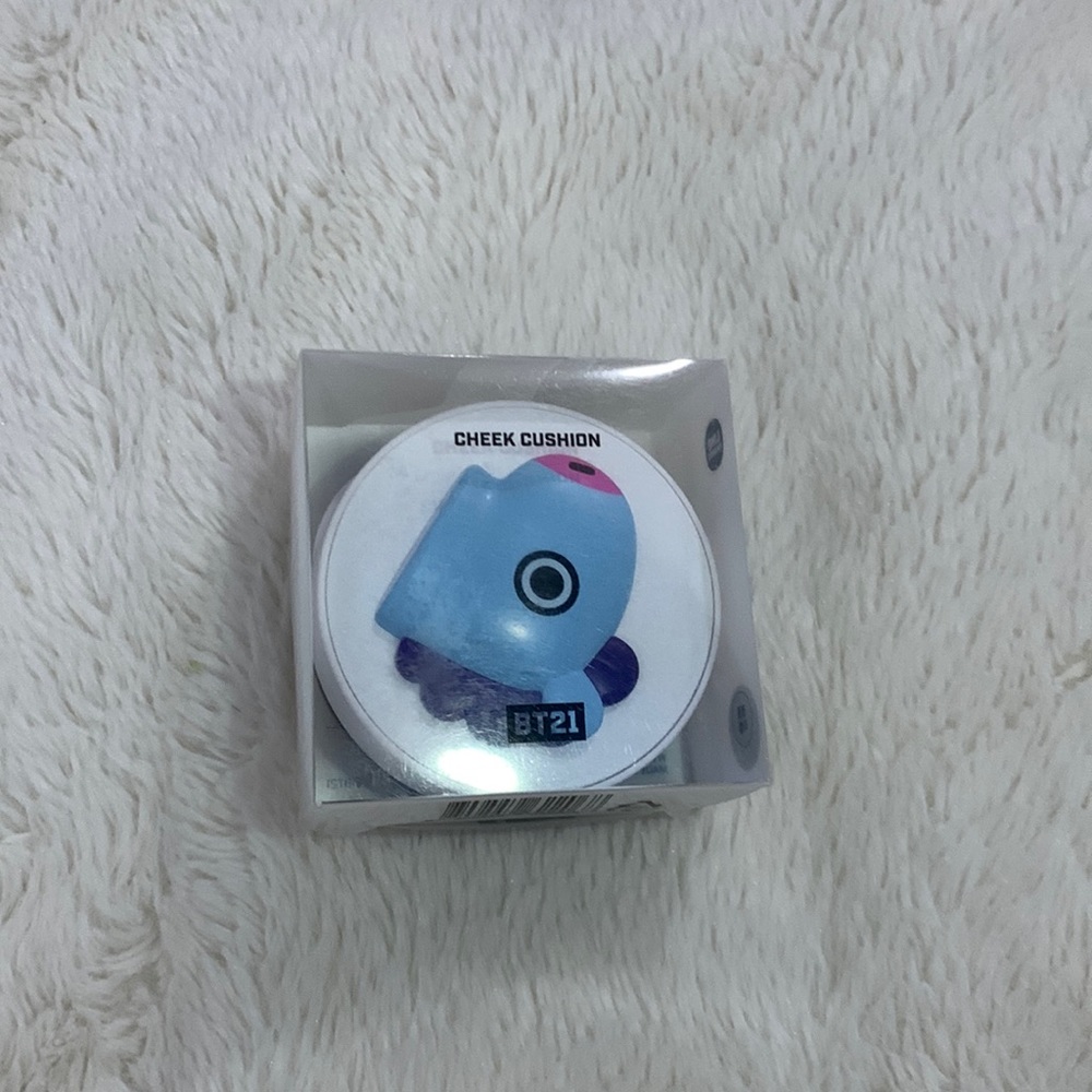 bt 21 cheek cushion blush in shade fig
